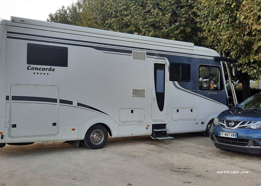 (89000) Auxerre - 74 Avenue Yver — foto 4