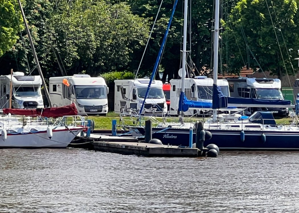 (26725) Emden - 3 Am Eisenbahndock — foto 4