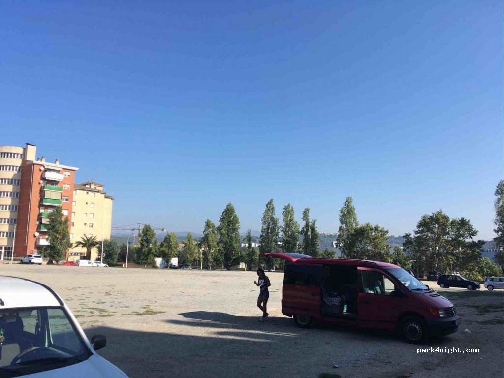 (08740) Sant Andreu de la Barca - 6 Carrer Garraf — foto 2