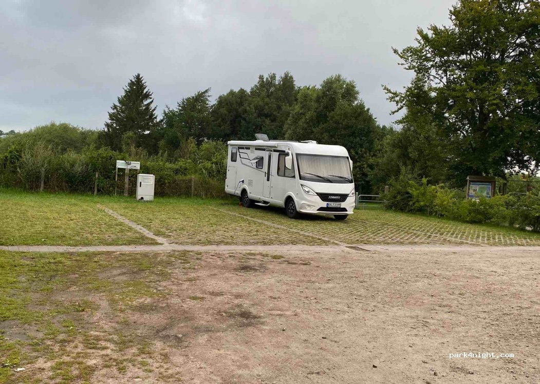 Wohnmobilstellplatz am Gasthaus Langstedt — foto
