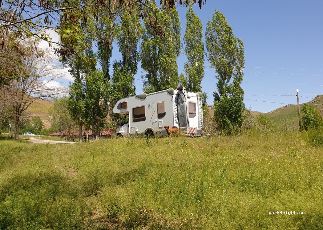 (65500)  - Van Doğubeyazıt Yolu — foto 2