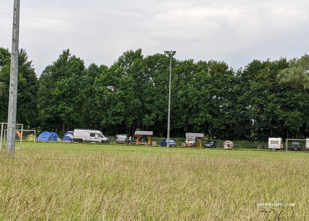 Campingplatz und Kanuverleih — foto 3