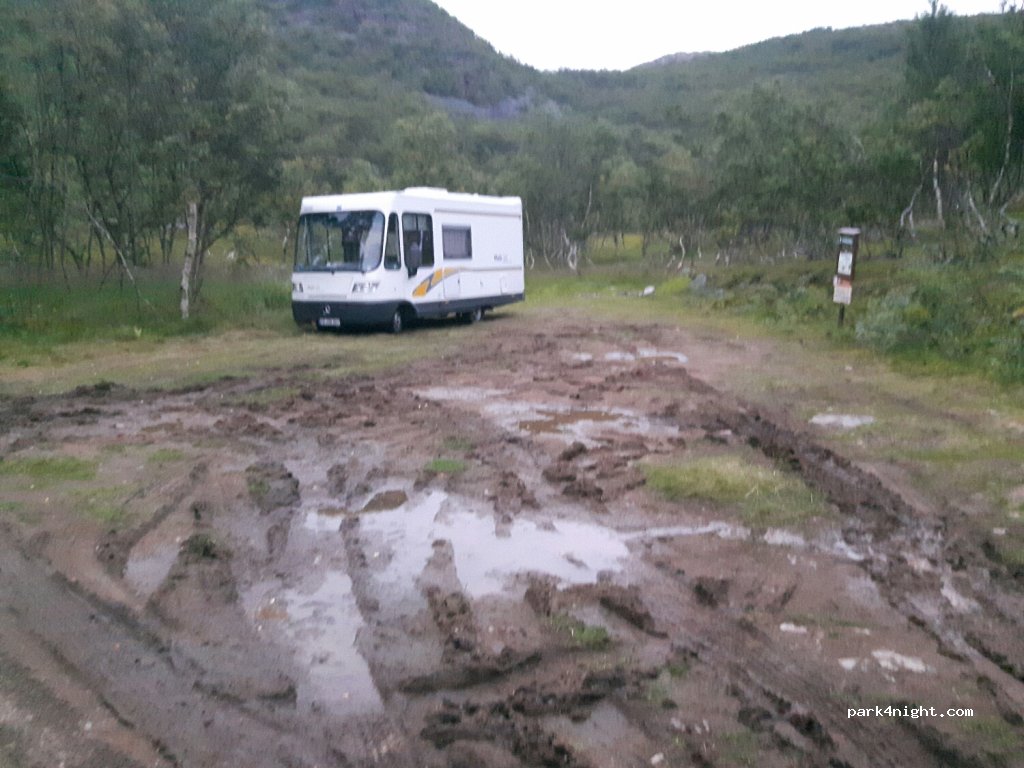 (9845) Tana - Sekundær Fylkesvei 98 — foto 3