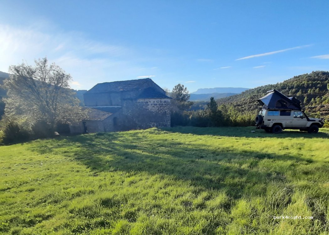 (22830) Caldearenas - Carretera Jaca - Santa María de la Peña — foto 3