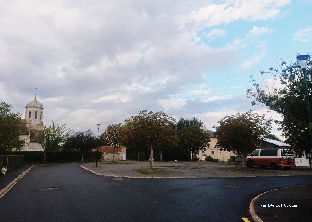 (14670) Saint Samson - 42 Place de l'Église — foto 3