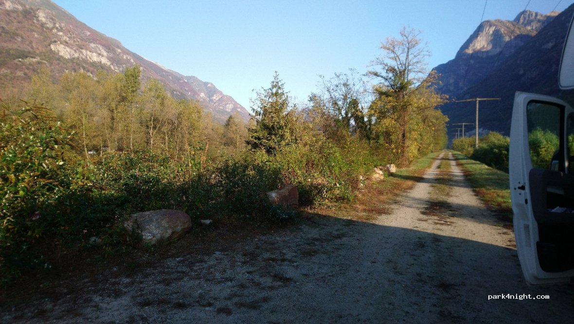 (6705) Cresciano - Via Arginel — foto 2