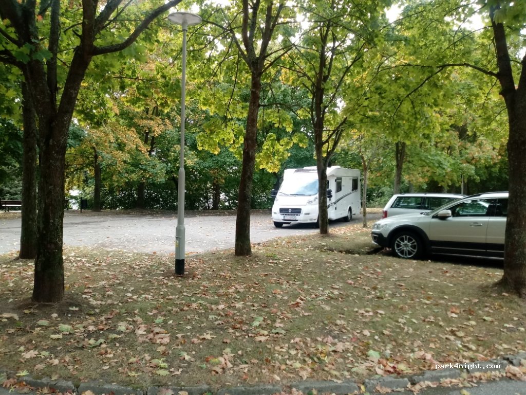 (78-600) Wałcz - 30 Osiedle Dolne Miasto — foto 2