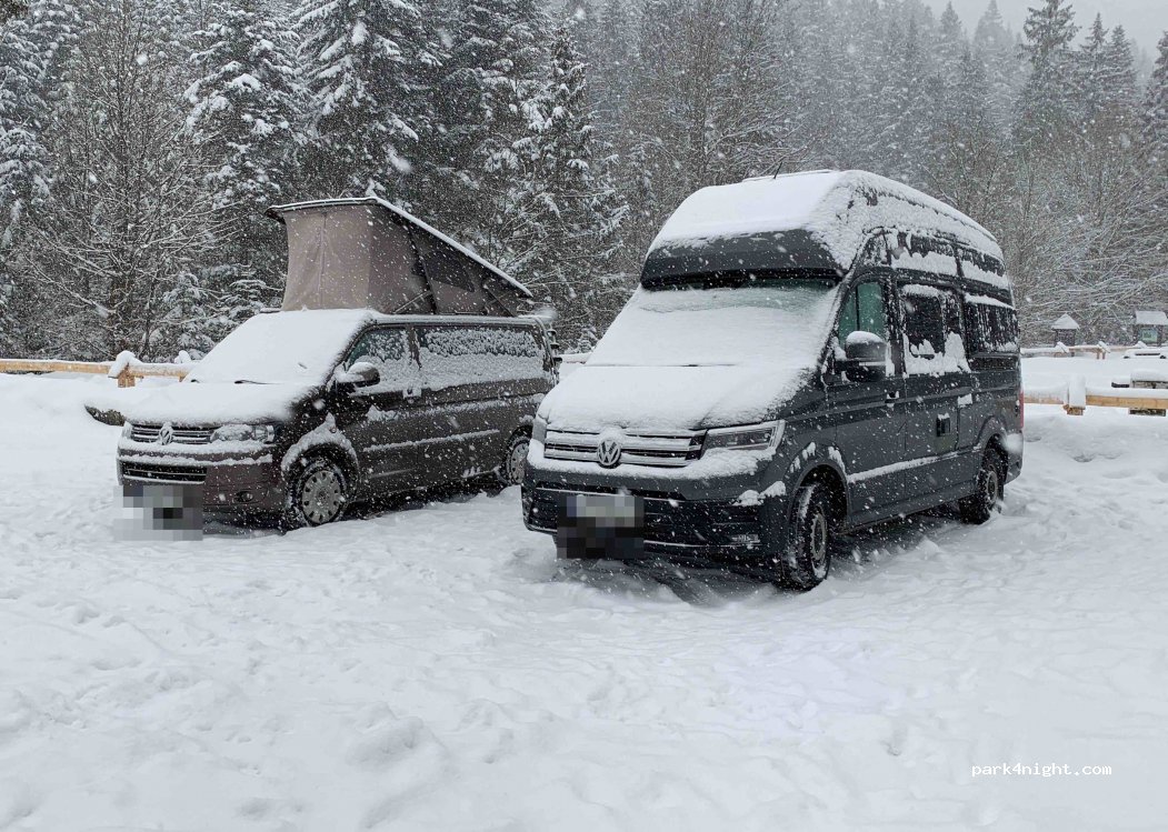 Polana Trusiówka - miejsce biwakowe i parking — foto