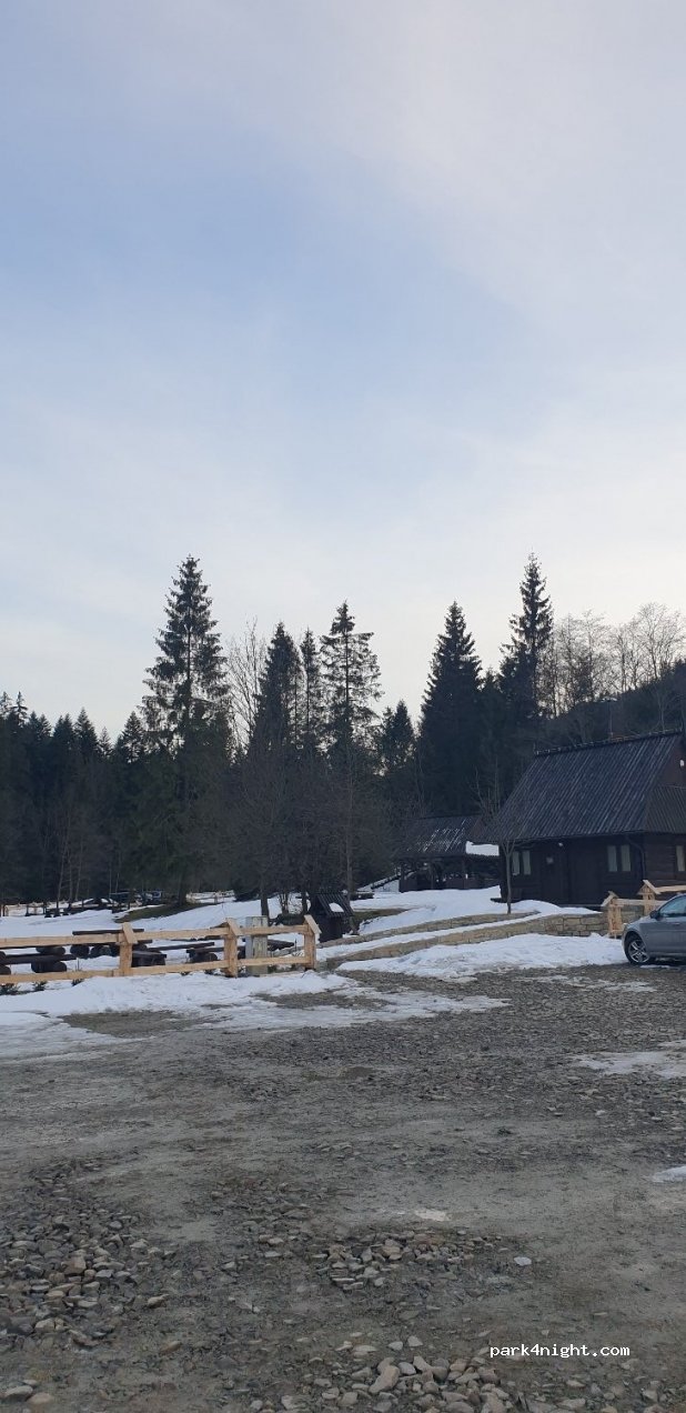 Polana Trusiówka - miejsce biwakowe i parking — foto 2
