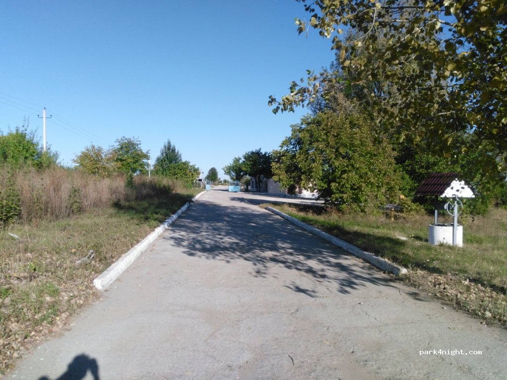 ()  - Unnamed Road — foto