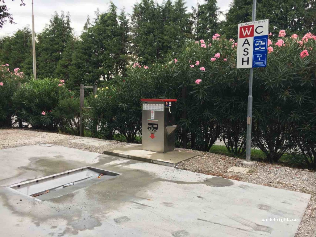 (33013) Gemona - 164 Via Bariglaria — foto