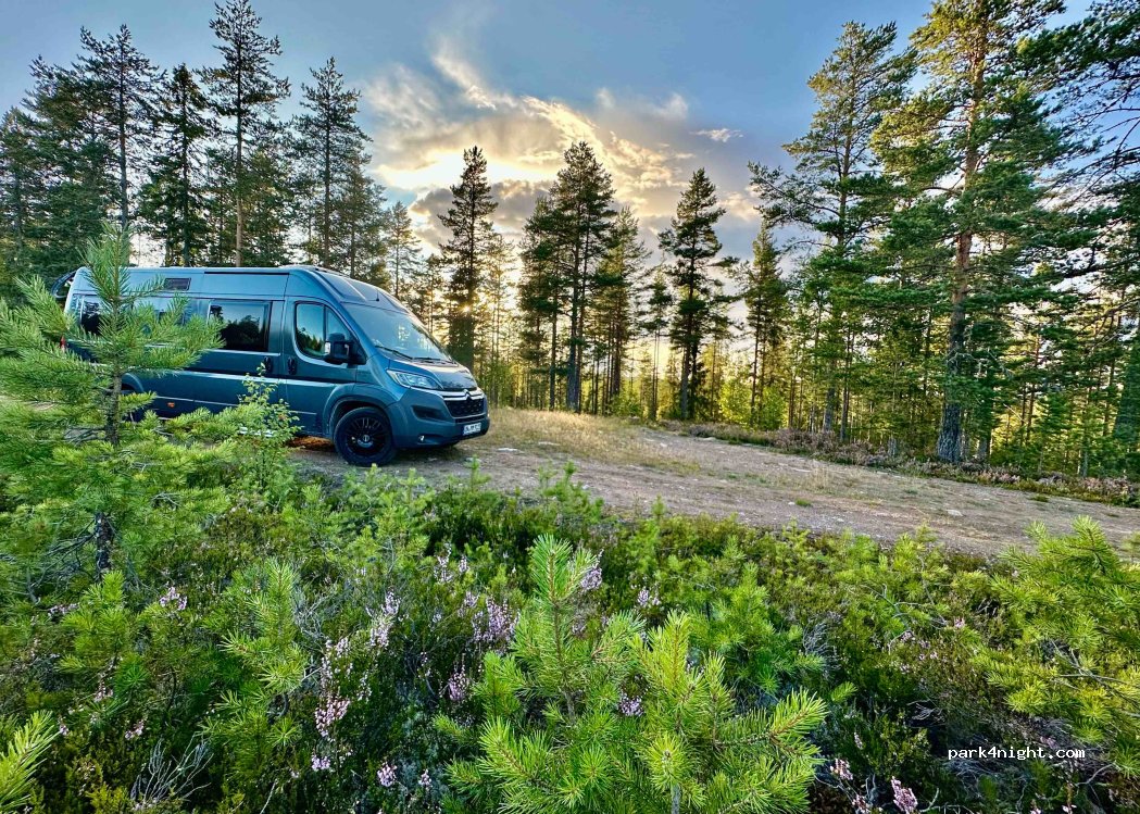 (792 90) Sollerön - Unnamed Road — foto 3