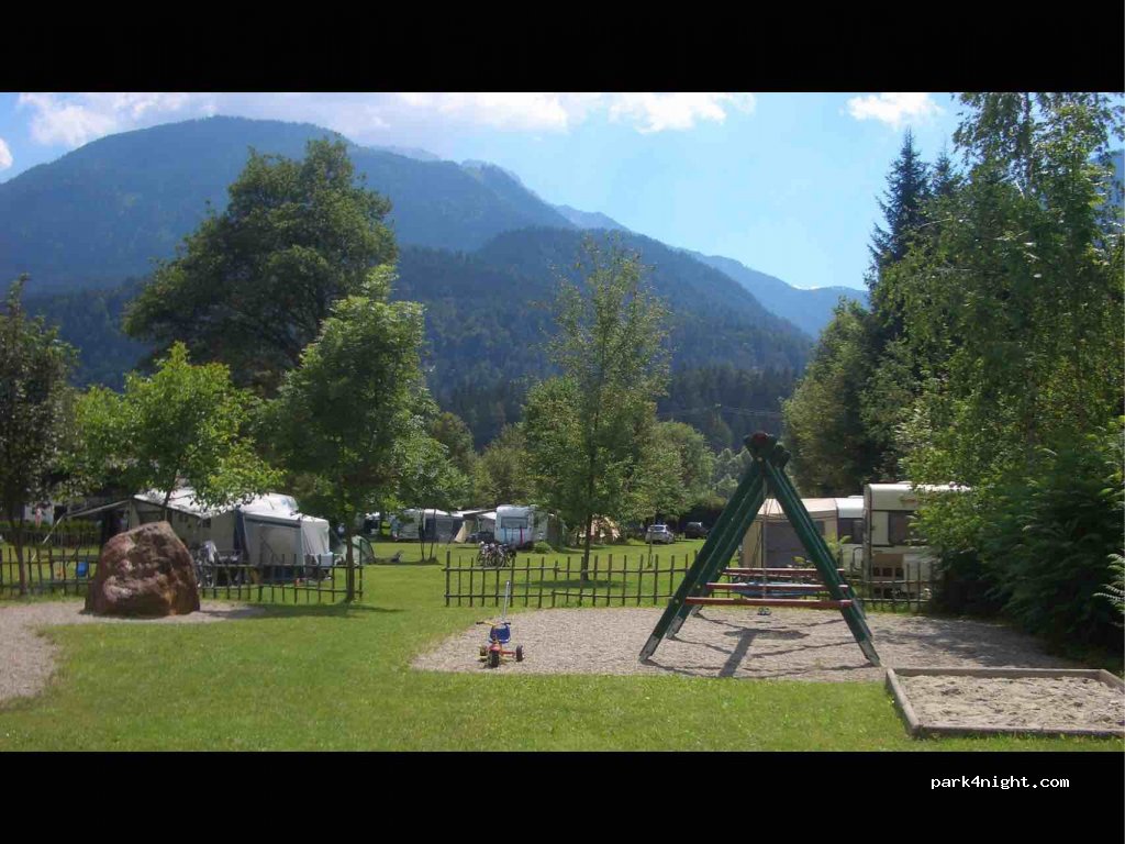 CAMPING BERGGRUSS — foto