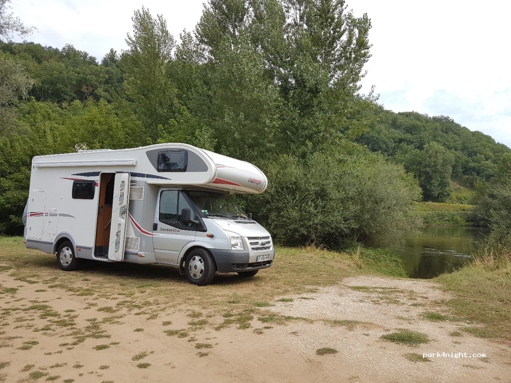 (24260) Saint-Chamassy - D51 — foto 3