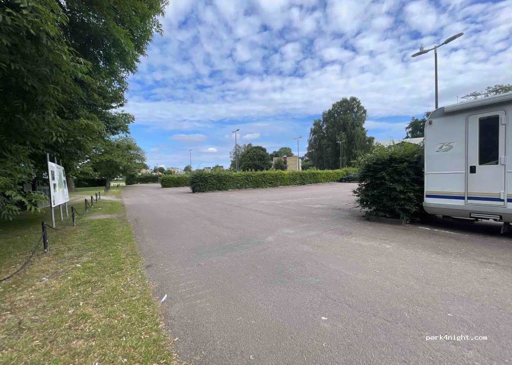 (372 36) Ronneby - 58 Övre Brunnsvägen — foto 5