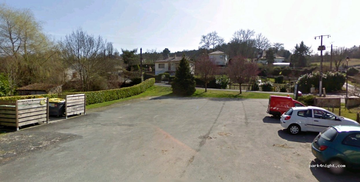 (24110) Saint-Aquilin - Le Bourg — foto