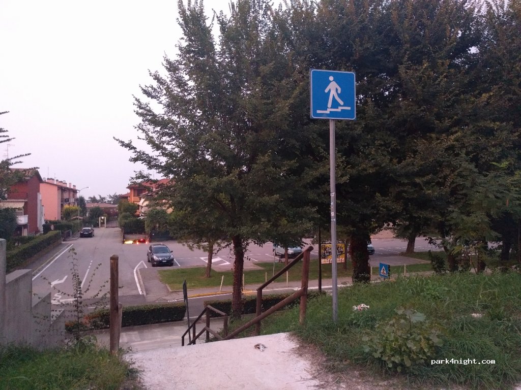 (25015) Desenzano del Garda - 98 Via Giotto — foto 2