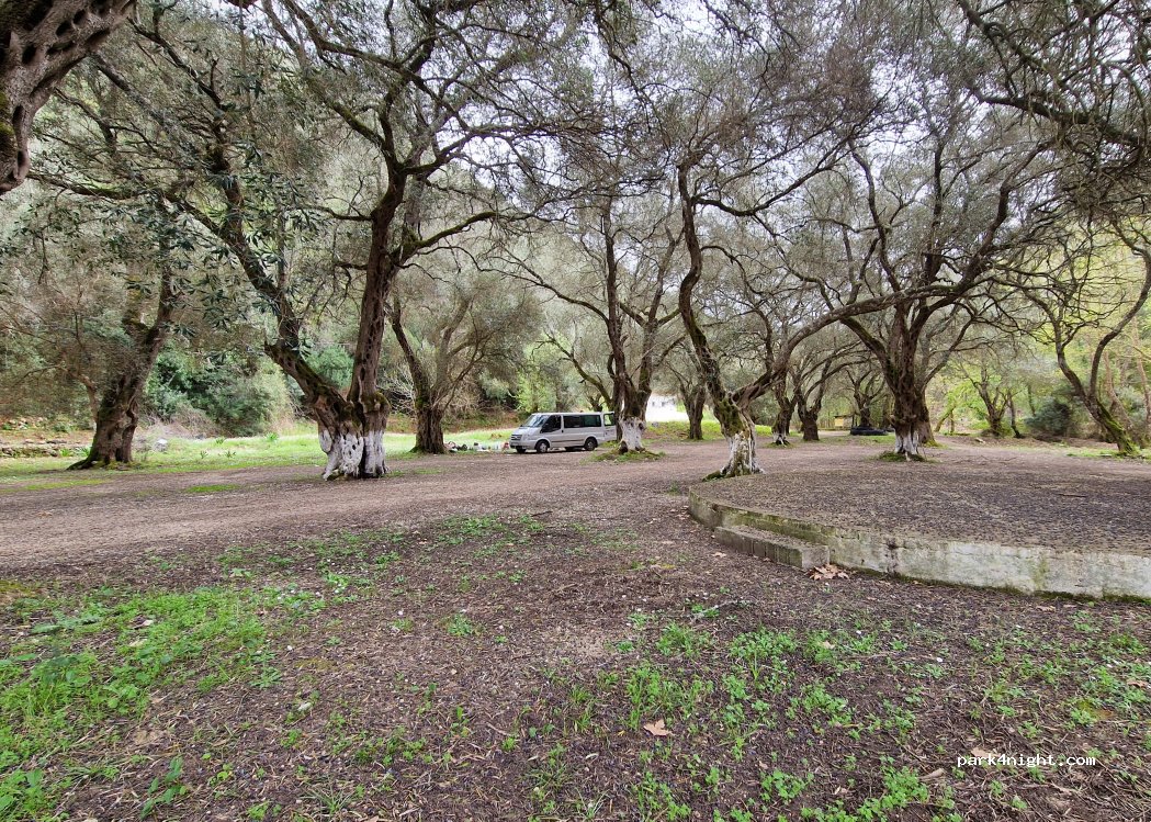 (460 30) Karavostasi - Unnamed Road — foto 3
