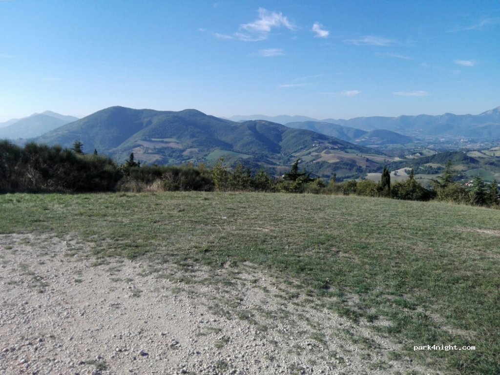 (60011) Arcevia - Unnamed Road — foto 2