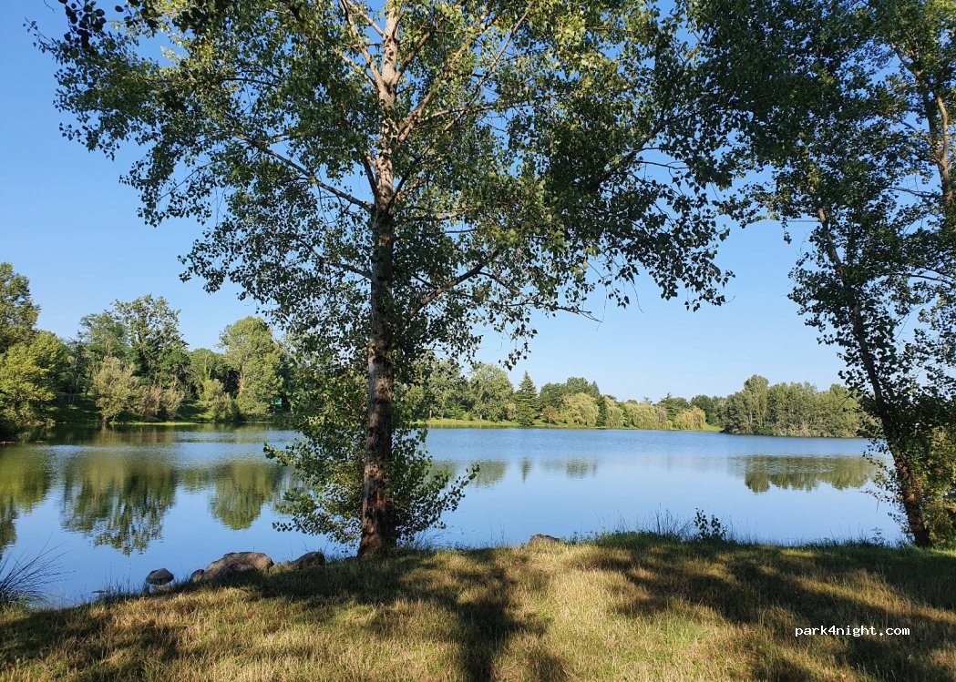 (82360) Lamagistère - Unnamed Road — foto 4