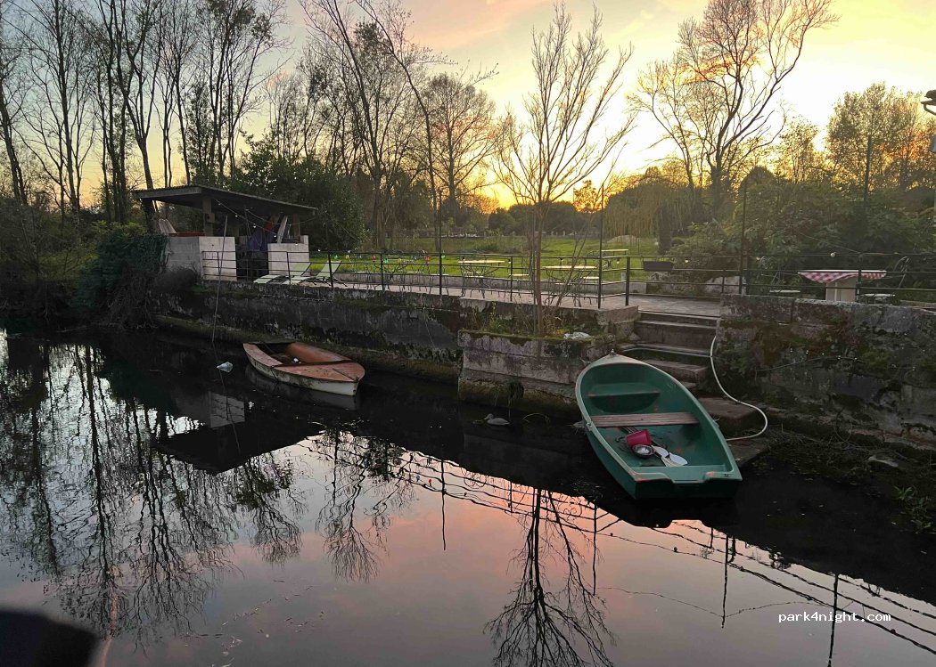 Camping Les Moulins de la Vergne — foto 2