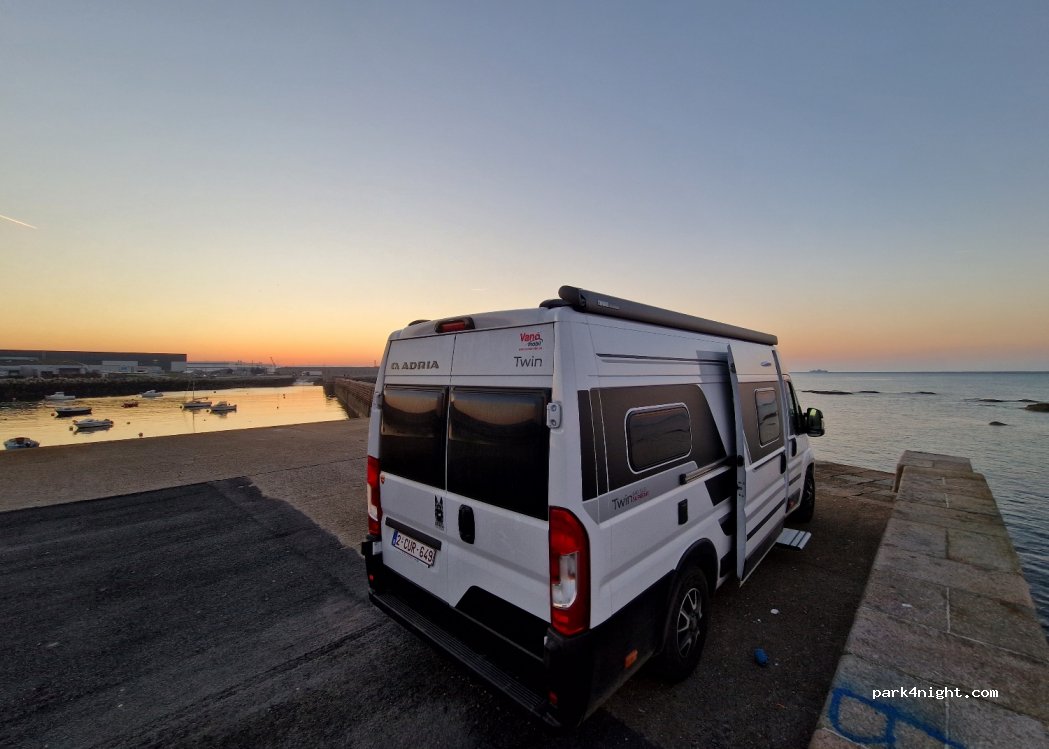 (50110) Cherbourg-en-Cotentin - 427 Boulevard des Flamands — foto 4