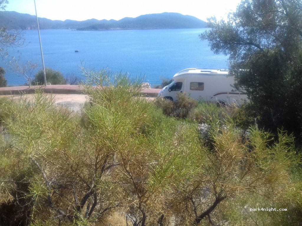 (07580) Kaş - No:3 Hastane Caddesi — foto