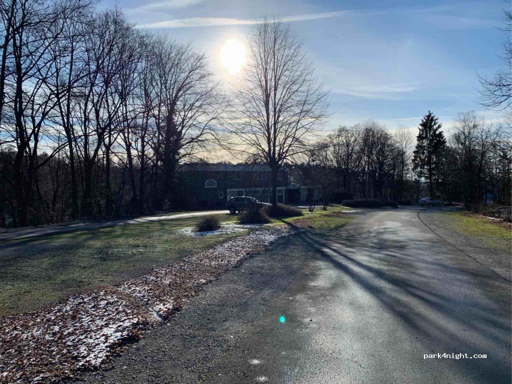 (33813) Oerlinghausen - 53 Holter Straße — foto 2