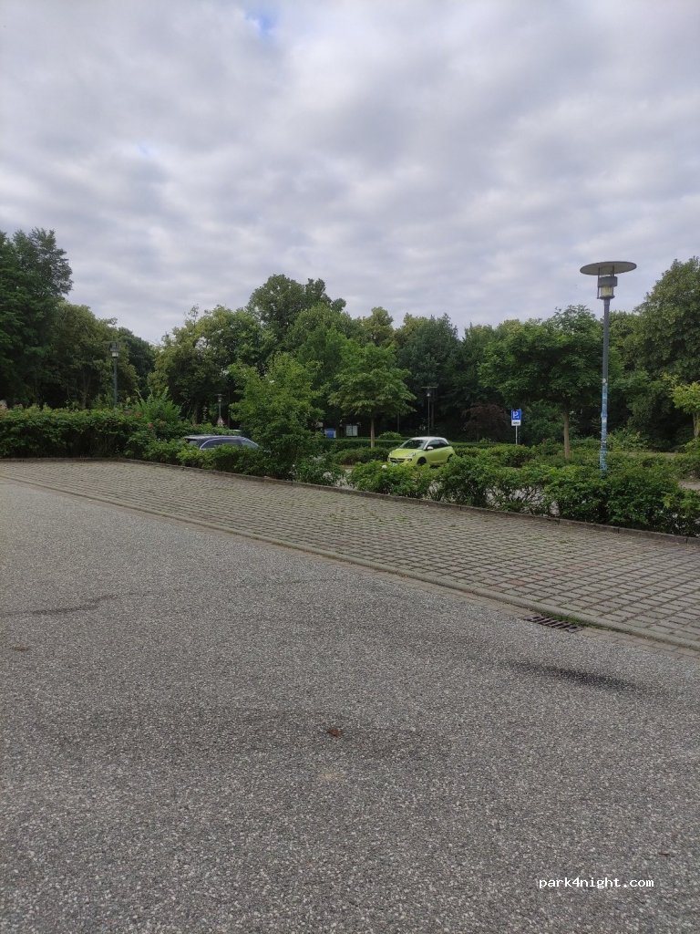(18528) Bergen auf Rügen - 14 Rugardweg — foto 2
