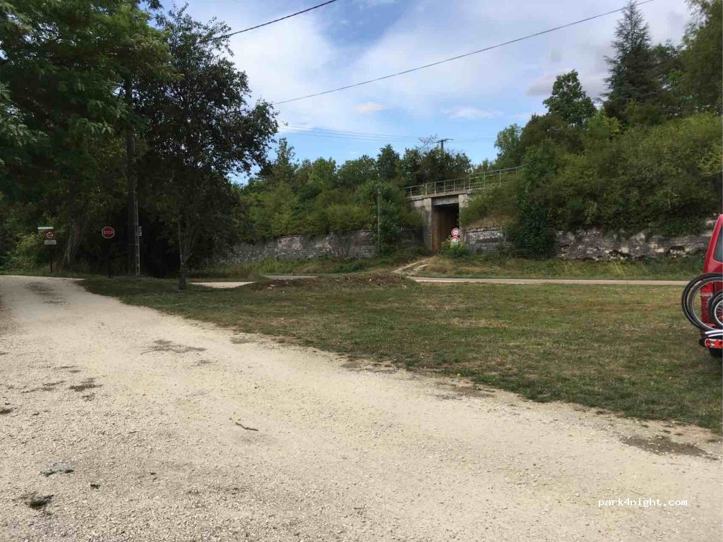 (89660) Châtel-Censoir - 529 Le Gade — foto 2