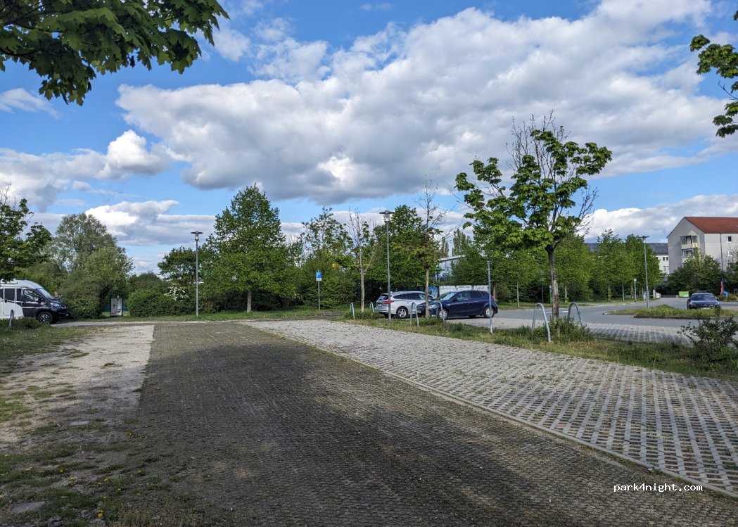 (06766) Bitterfeld-Wolfen - 87 Reudener Straße — foto