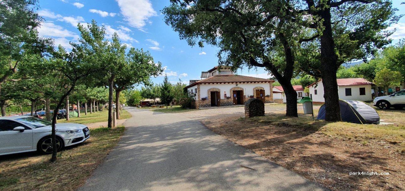 Camping Bungalowpark Isábena — foto 2