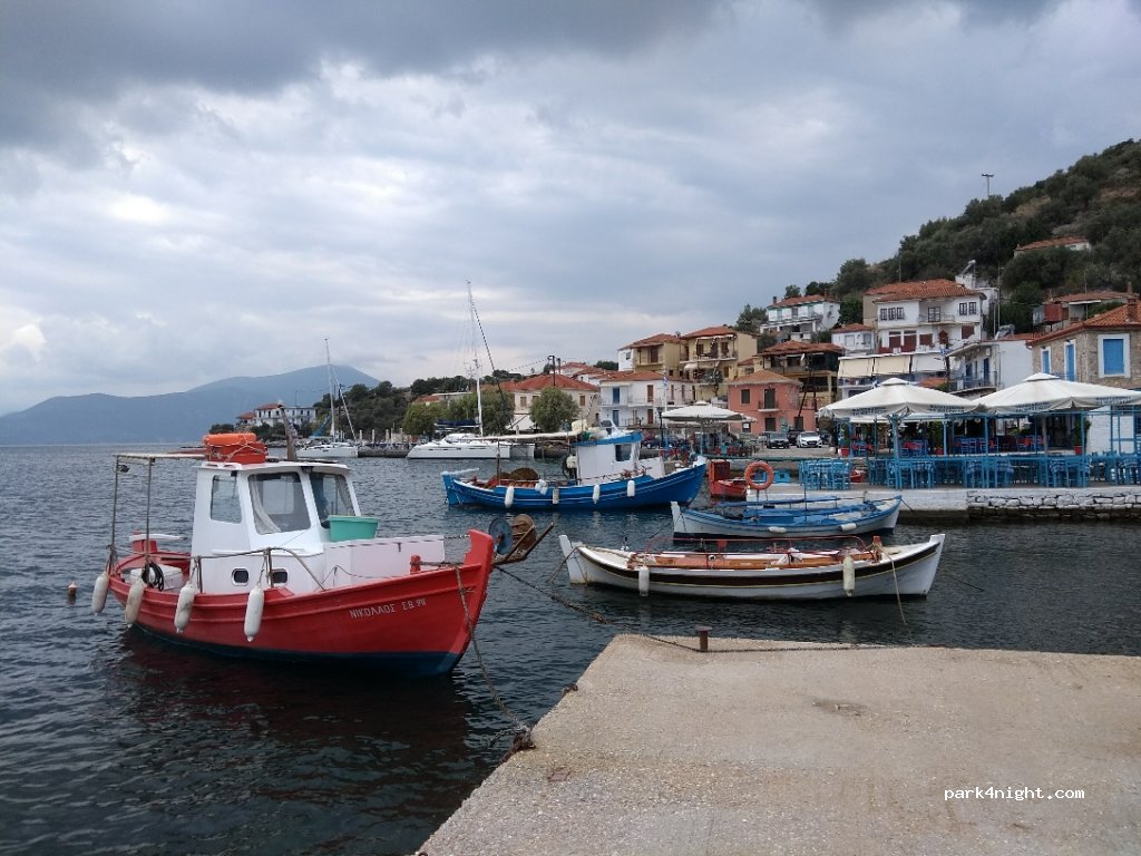 (370 09) Agia Kiriaki - 212 Eparchiaki Odos Trikeriou-Agias Kiriakis — foto 4