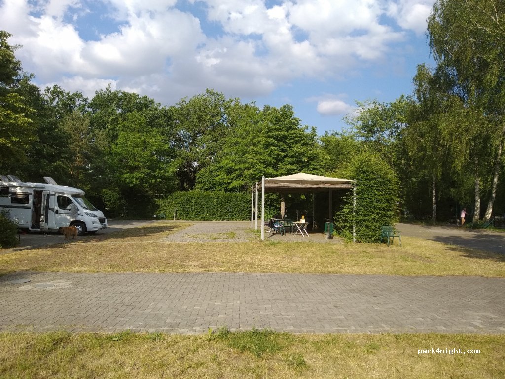 (03042) Cottbus - Kiekebuscher Allee — foto