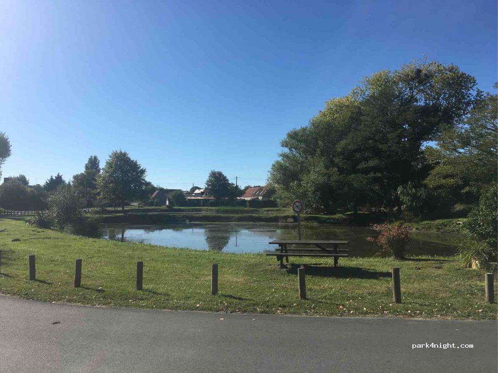 (50430) Saint-Germain-sur-Ay - 14 Rue des Mares — foto