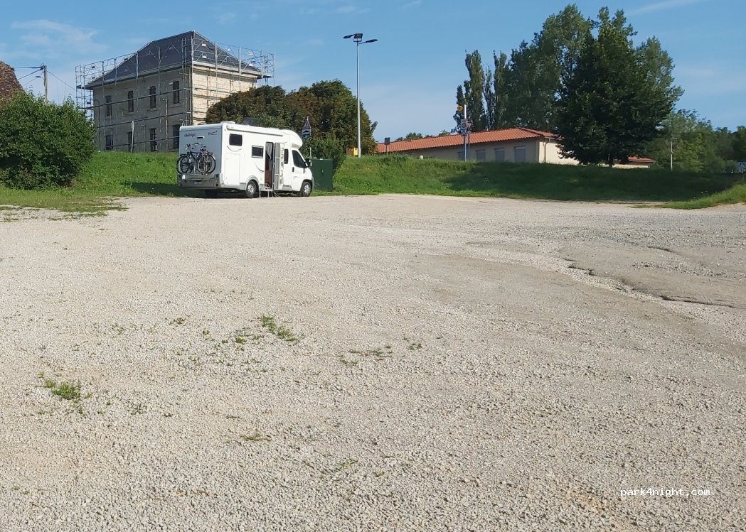 (46100) Lissac-et-Mouret - D18 — foto 2