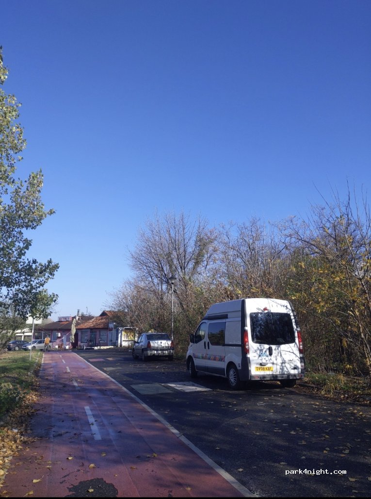 () Beograd - 2 Ušće — foto principale