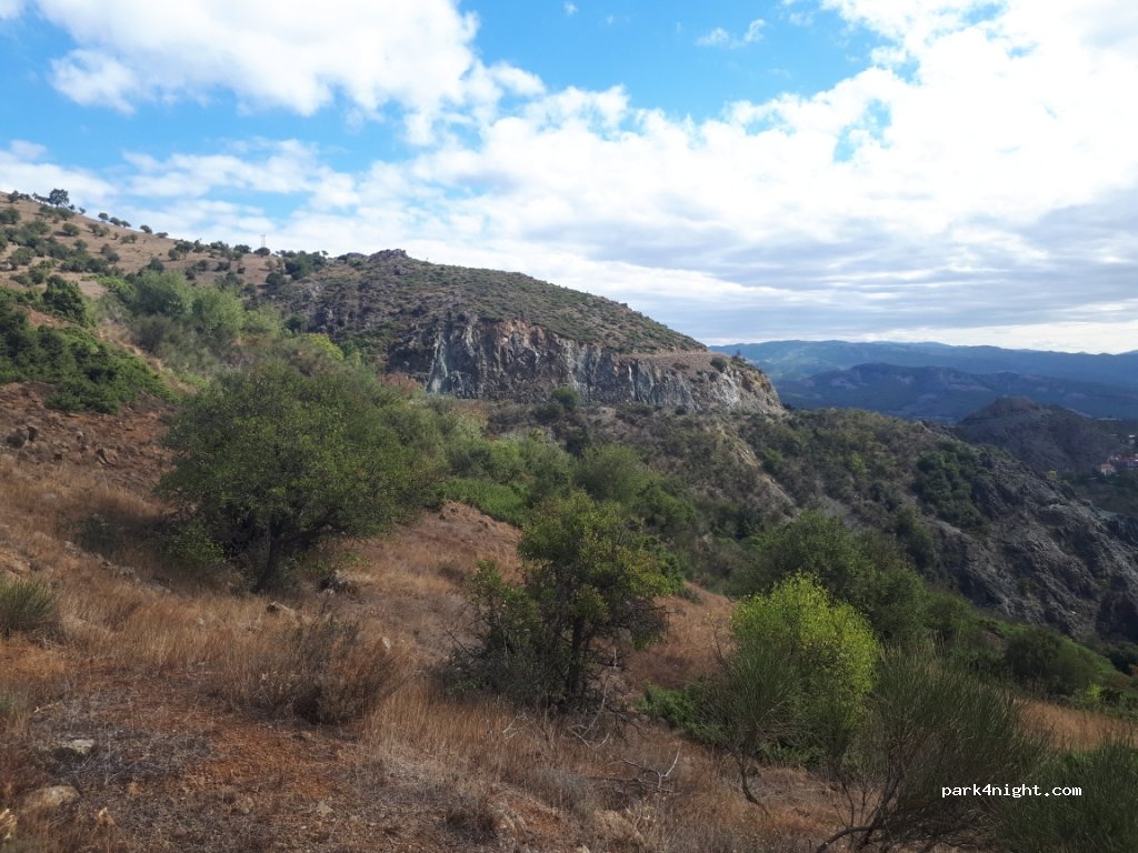 (422 00)  - Ethniki Odos Trikalon Ioanninon — foto 2