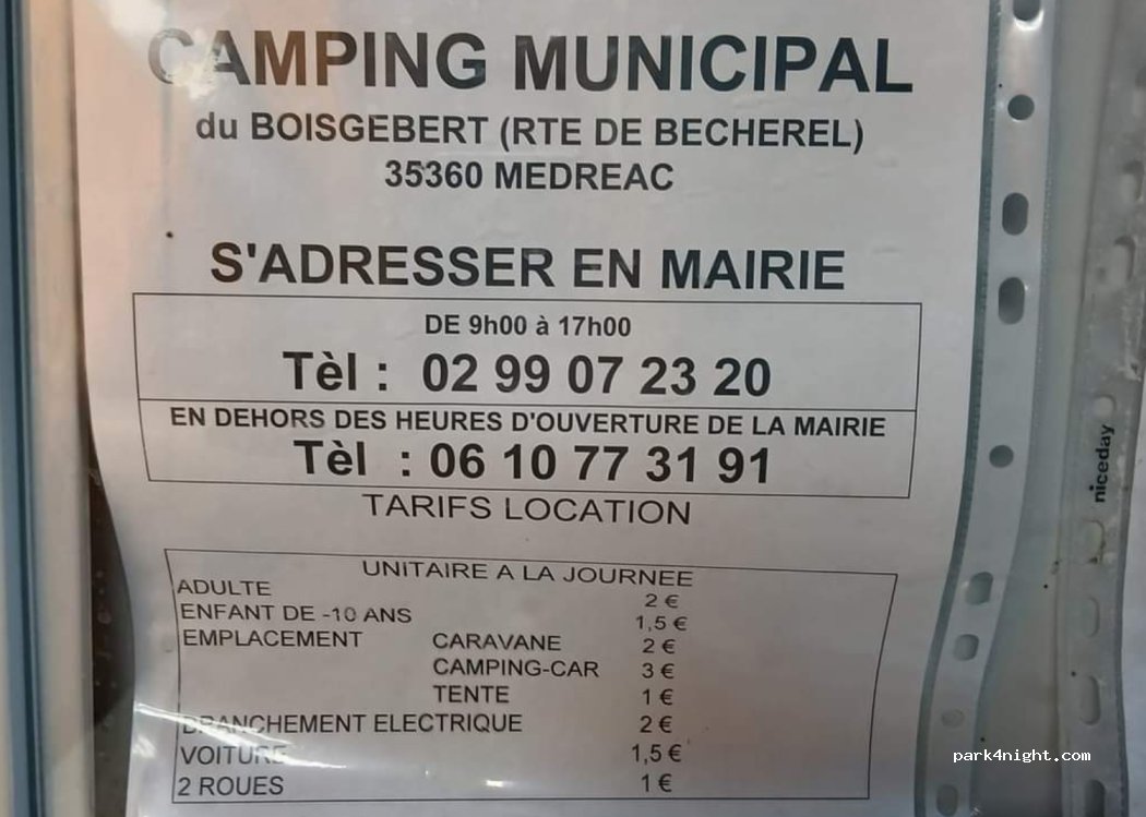 (35360) Médréac - Rue de la Libération — foto