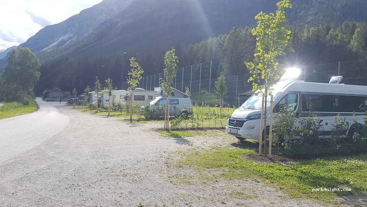 (6152) Trins - Trins Fussballplatz — foto