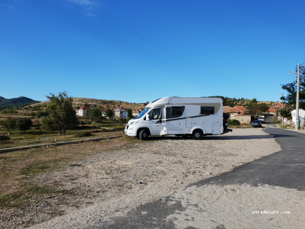 (6865) Zlatograd - Unnamed Road — foto