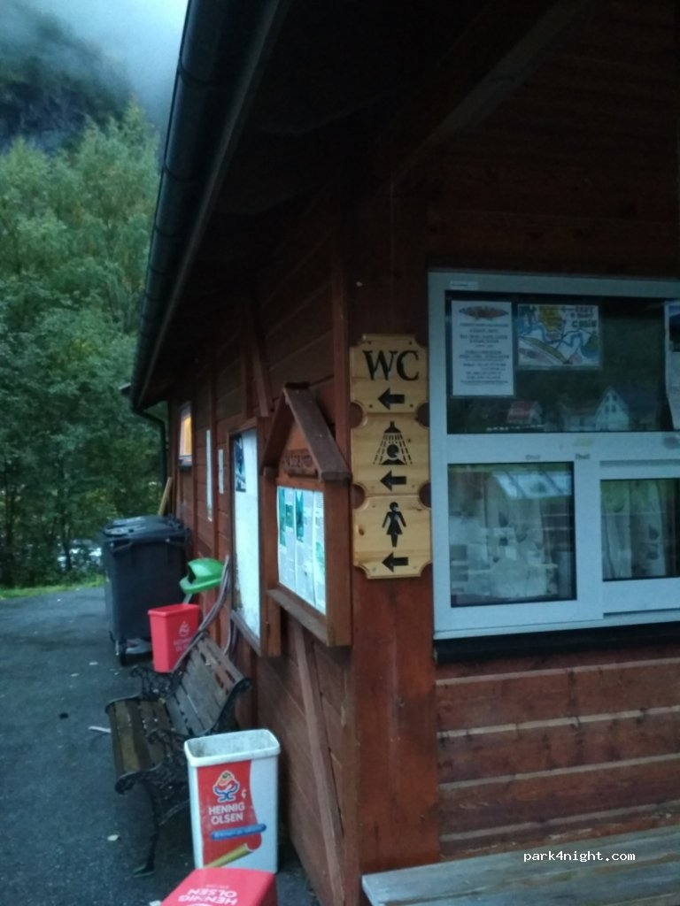 (5745) Aurland - 61 Sekundær Fylkesveg 244 — foto 2