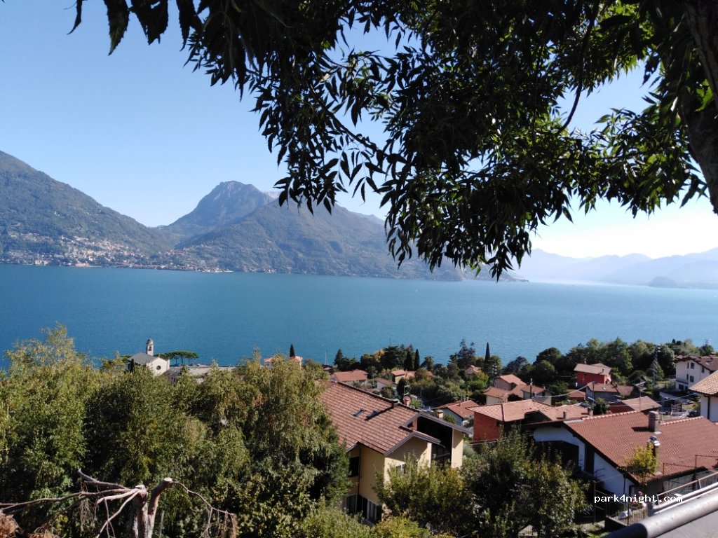(22010) Santa Maria Rezzonico - Via La Torre — foto