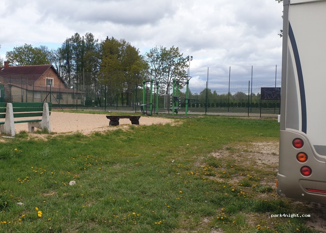 (2137) Upesciems - — foto