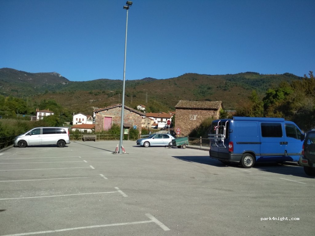 (31439) Oroz-Betelu - 66 Calle la Plaza — foto 3