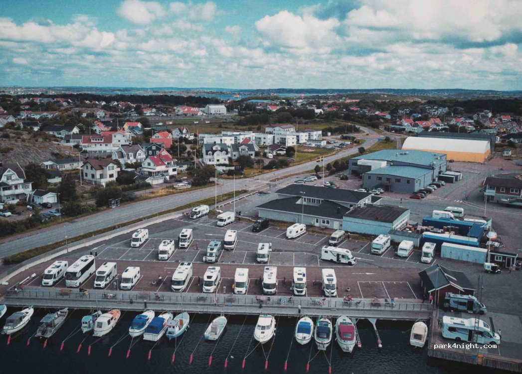 (475 42) Hönö - 3 Östra Hamnen — foto 4
