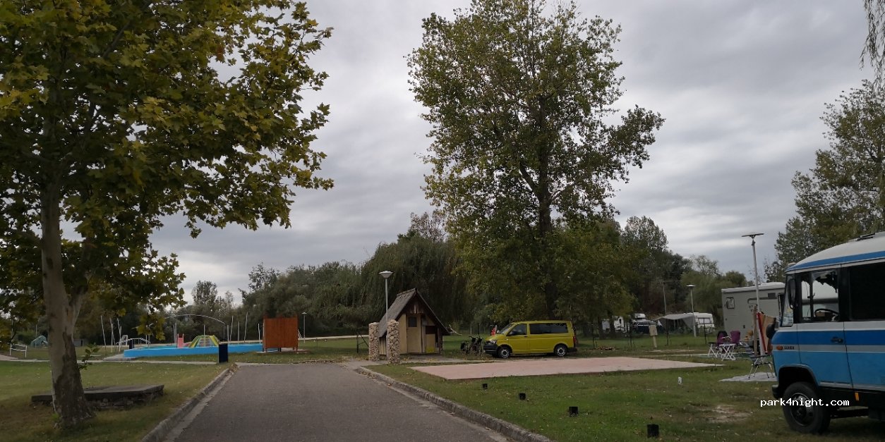 Camping Termalfürdö — foto 2