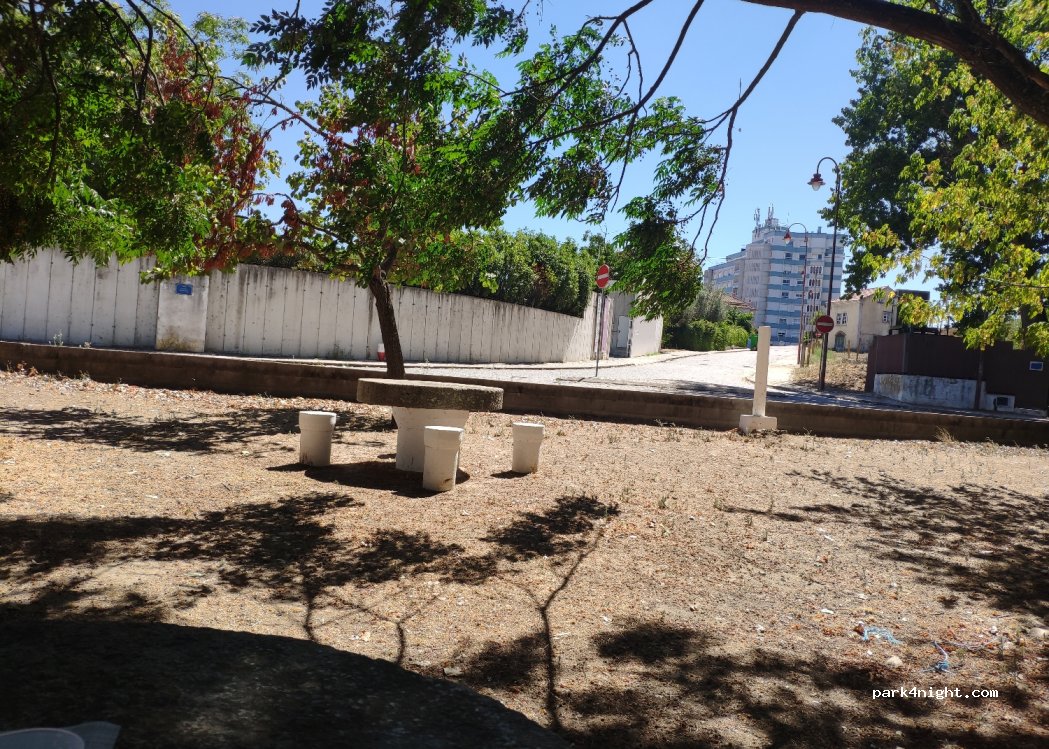 (2205) Rossio ao Sul do Tejo - 16 Rua do Carvalho — foto 4