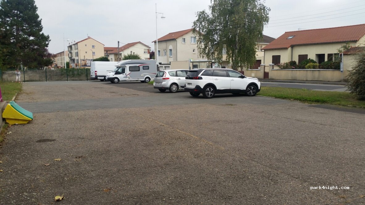 (63200) Riom - 30 Rue Amable Faucon — foto 2