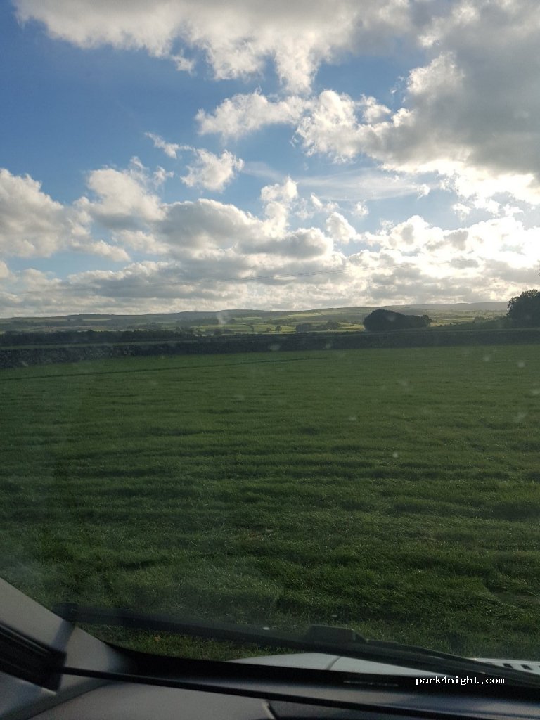 The Dalesbridge Campsite and Cabins — foto